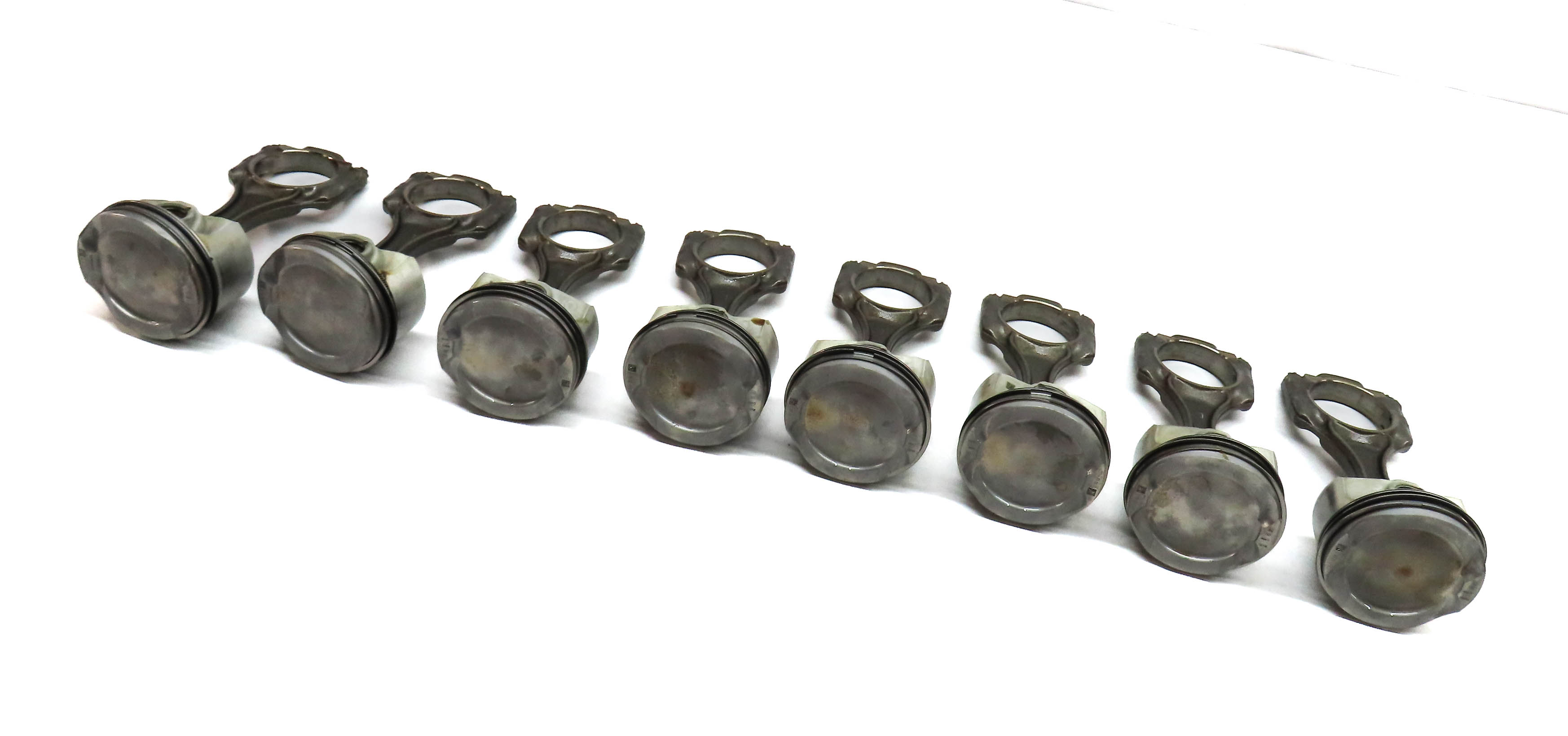 13-18 BMW X5 X6 5 6 7 (F01 F02 F06 F07 F10 F12) 4.4L N63 ENGINE PISTON SET/8 — exact item pictured